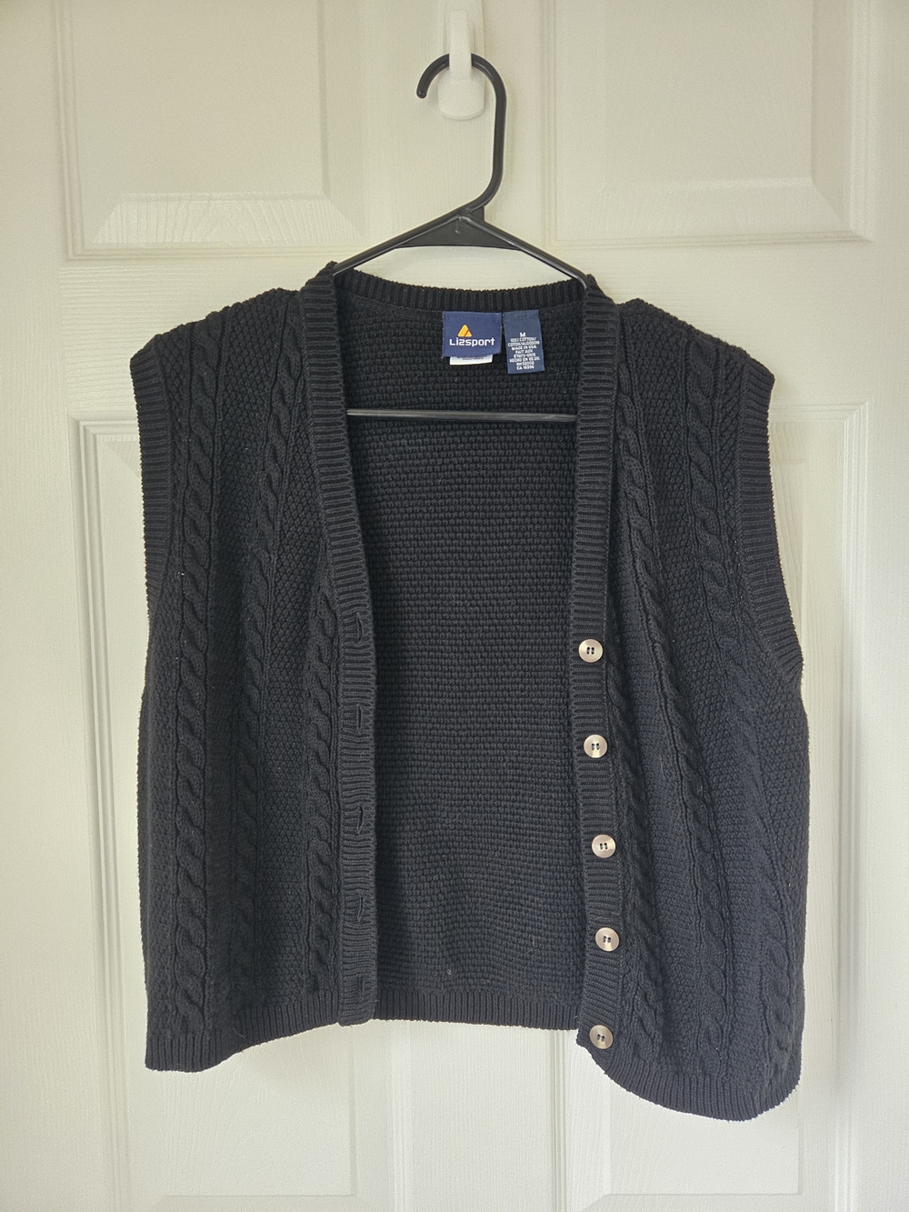 Lizsport Vintage Black Cable Knit Button-Front Sweater Vest Size Medium - Picture 2 of 5